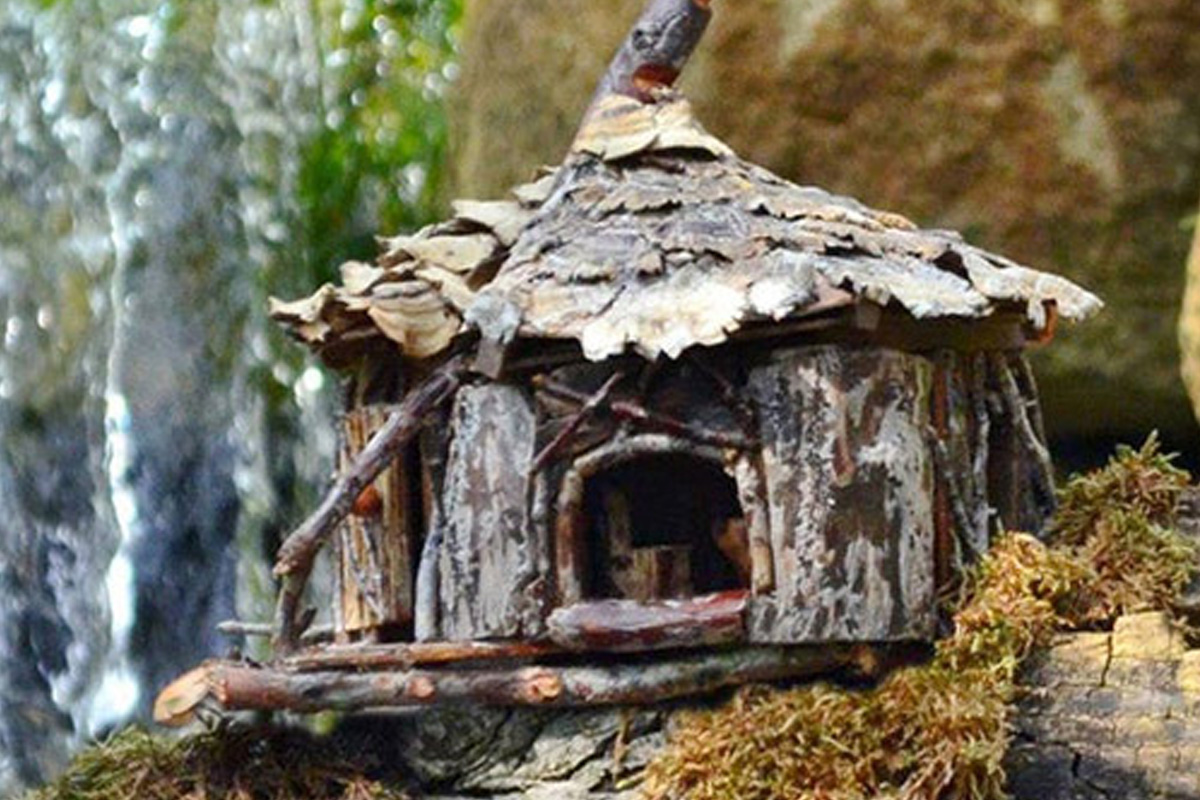 Making Woodland Fairy Houses
